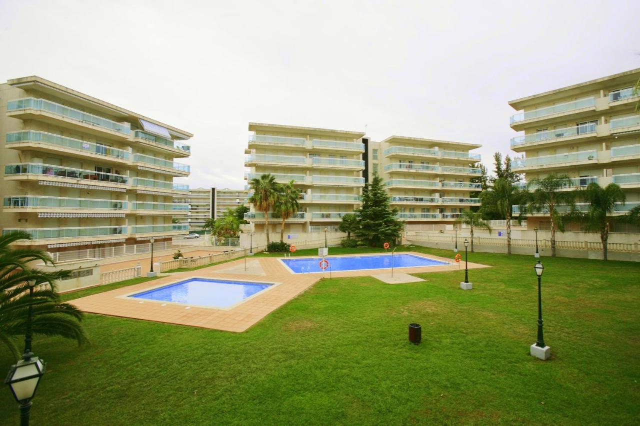 Apcostas - Village Park ซาลอว์ ภายนอก รูปภาพ